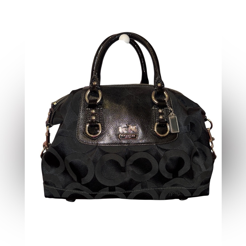 COACH WOMEN’S BLACK SIGNATURE BAG IN GREAT CONDITION SEE ALL PICTURES - Picture 7 of 13